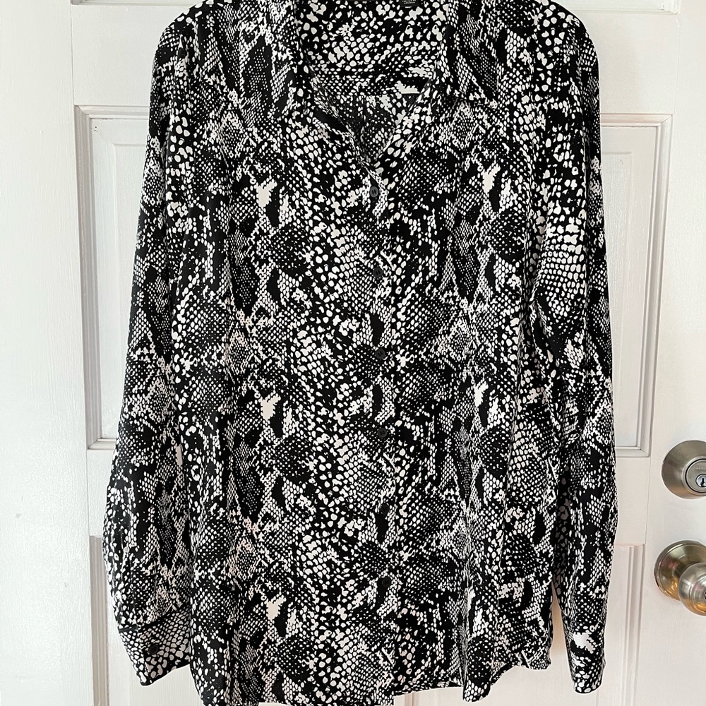 Black and white patterned button down